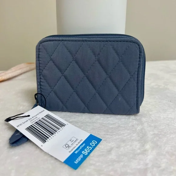 Vera Bradley RFID Small Wallet NWT - Picture 2 of 3